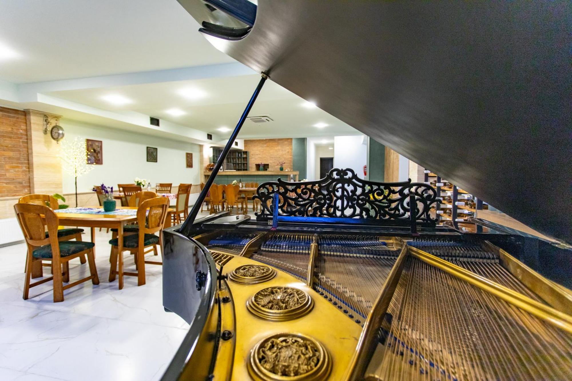 Lileo Kutaisi - Hotel&Winery Екстериор снимка